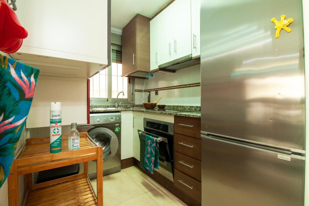 El Apartamento De Maria Jose Appartement Torrevieja Buitenkant foto