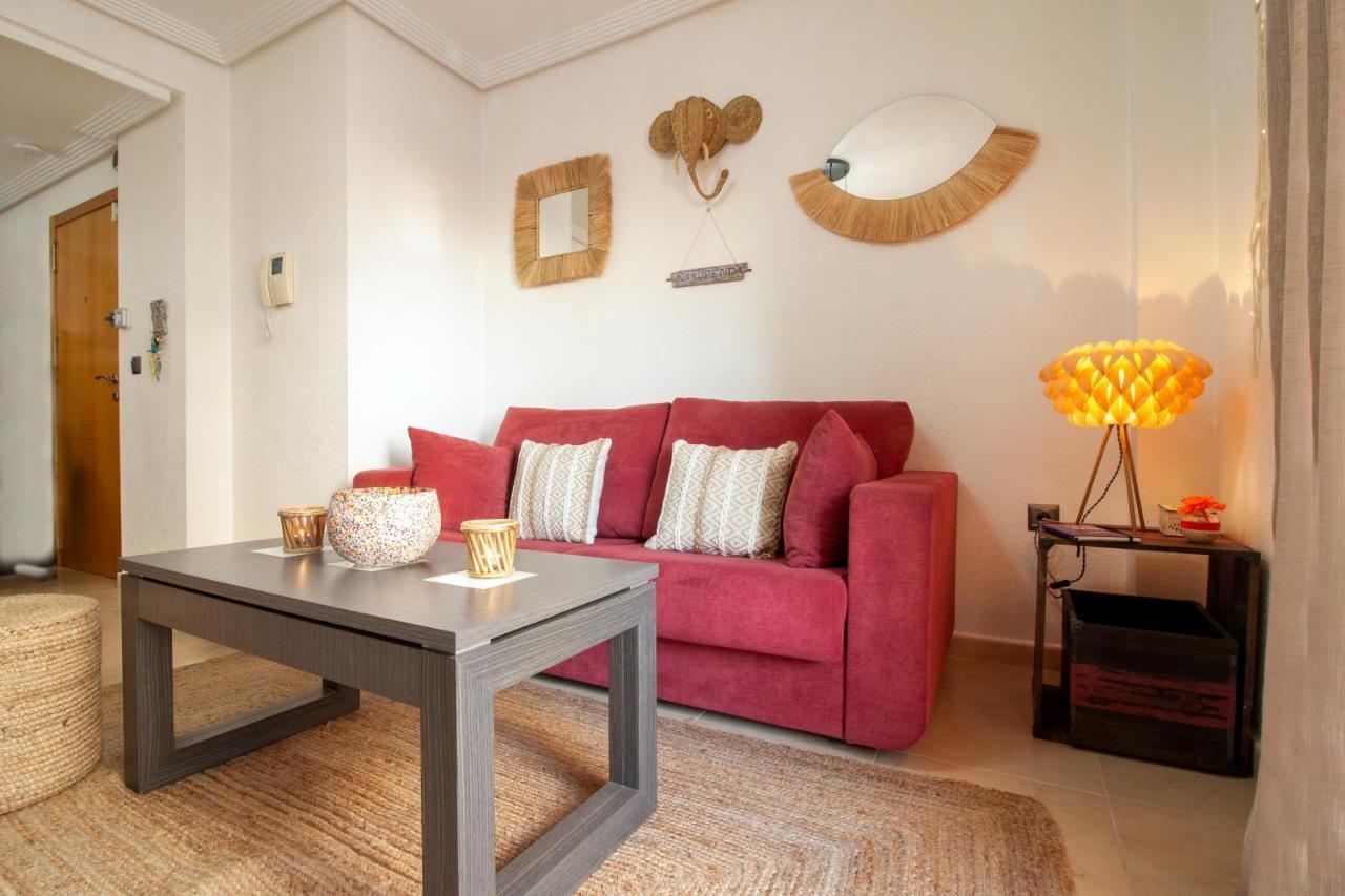 El Apartamento De Maria Jose Appartement Torrevieja Buitenkant foto