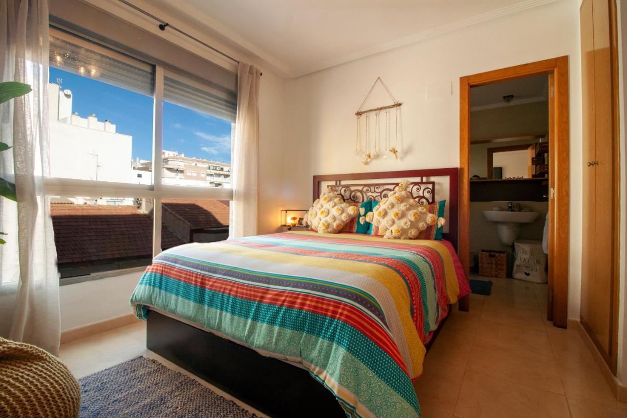 El Apartamento De Maria Jose Appartement Torrevieja Buitenkant foto