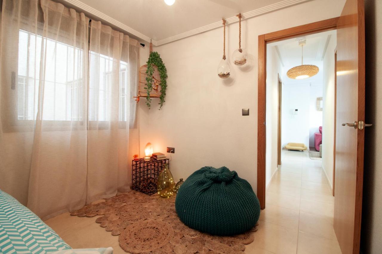 El Apartamento De Maria Jose Appartement Torrevieja Buitenkant foto