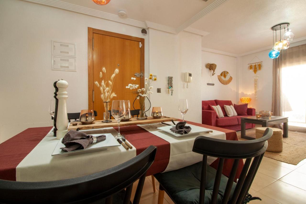 El Apartamento De Maria Jose Appartement Torrevieja Buitenkant foto