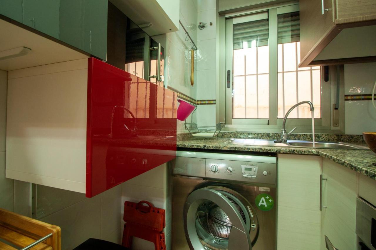 El Apartamento De Maria Jose Appartement Torrevieja Buitenkant foto