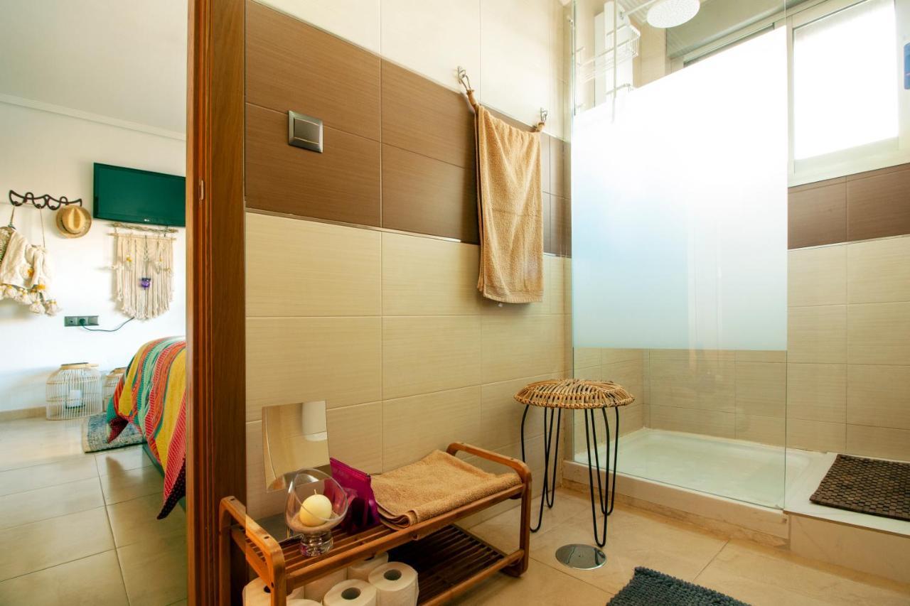 El Apartamento De Maria Jose Appartement Torrevieja Buitenkant foto